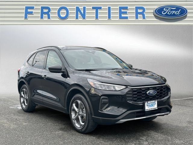 Used 2025 Ford Escape ST-Line AWD/4WD image 1
