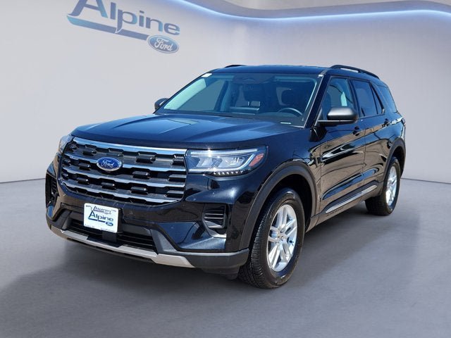 Used 2025 Ford Explorer Active AWD/4WD image 1