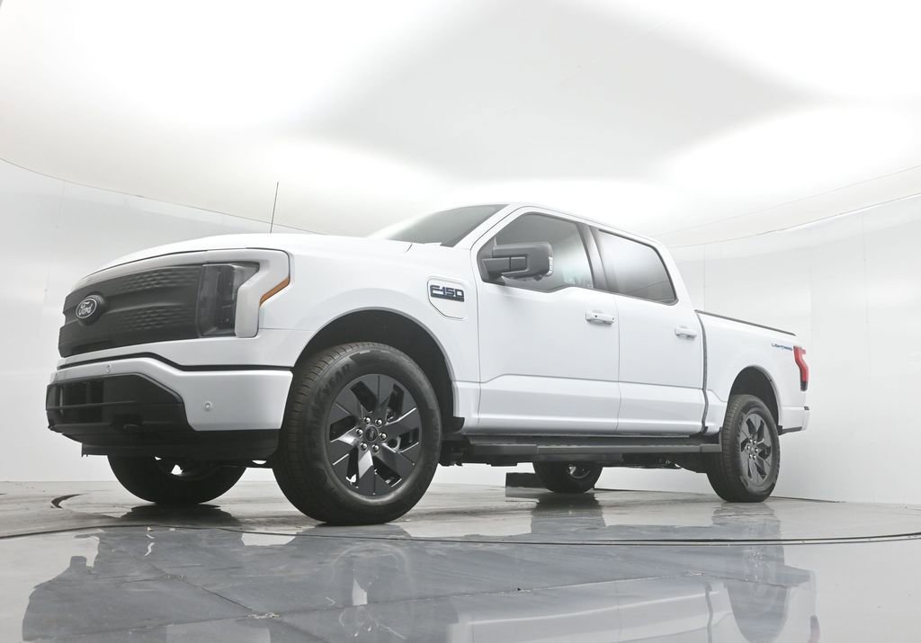 New 2025 Ford F150 Lightning Flash image 43