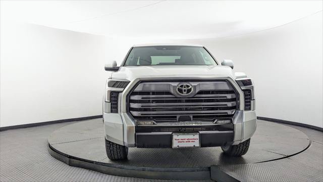 Used 2023 Toyota Tundra Limited w/ Power Package AWD/4WD image 12