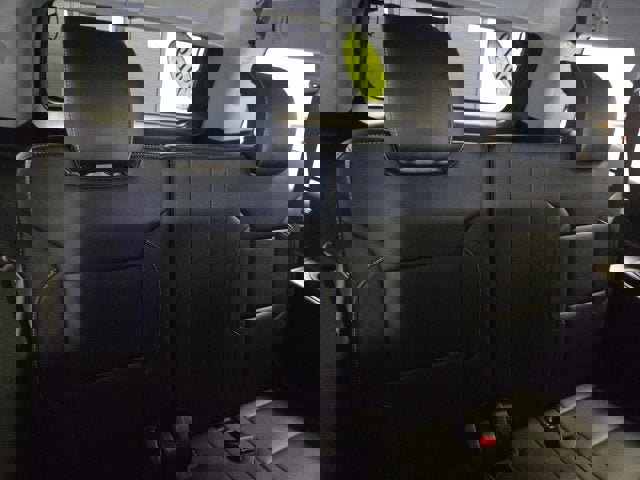 Used 2019 GMC Yukon XL SLT image 11