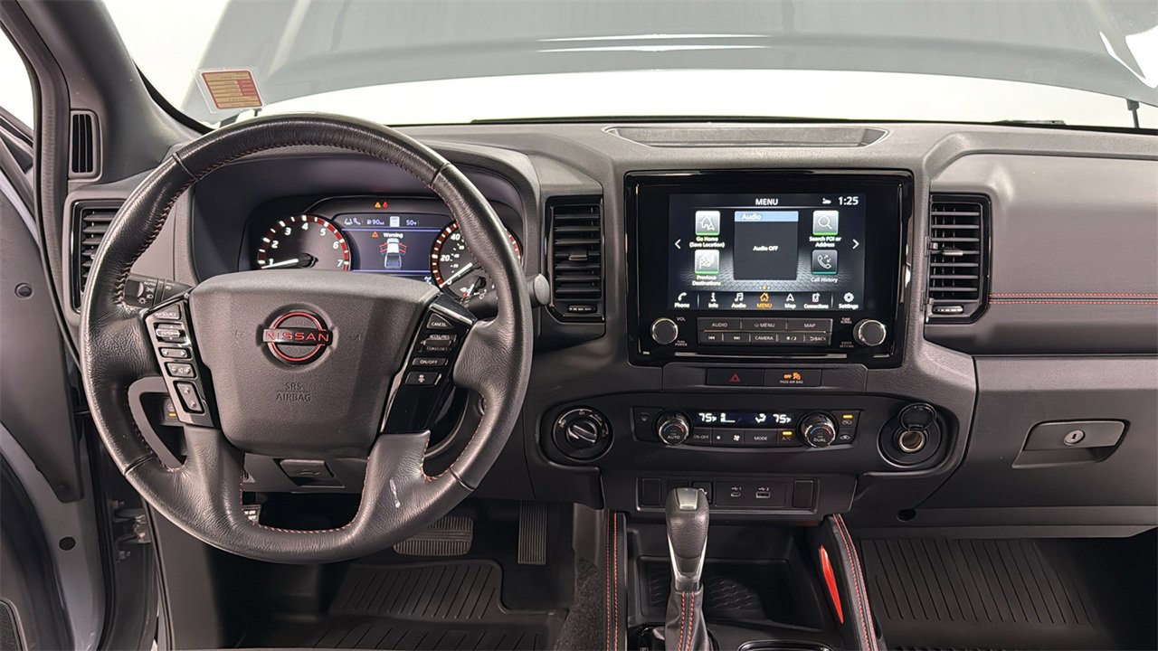 Used 2022 Nissan Frontier PRO-4X w/ Technology Package image 9