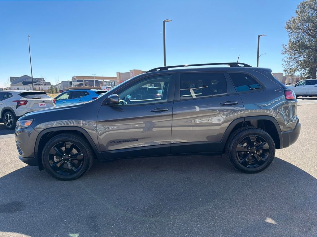 Used 2019 Jeep Cherokee Altitude image 2