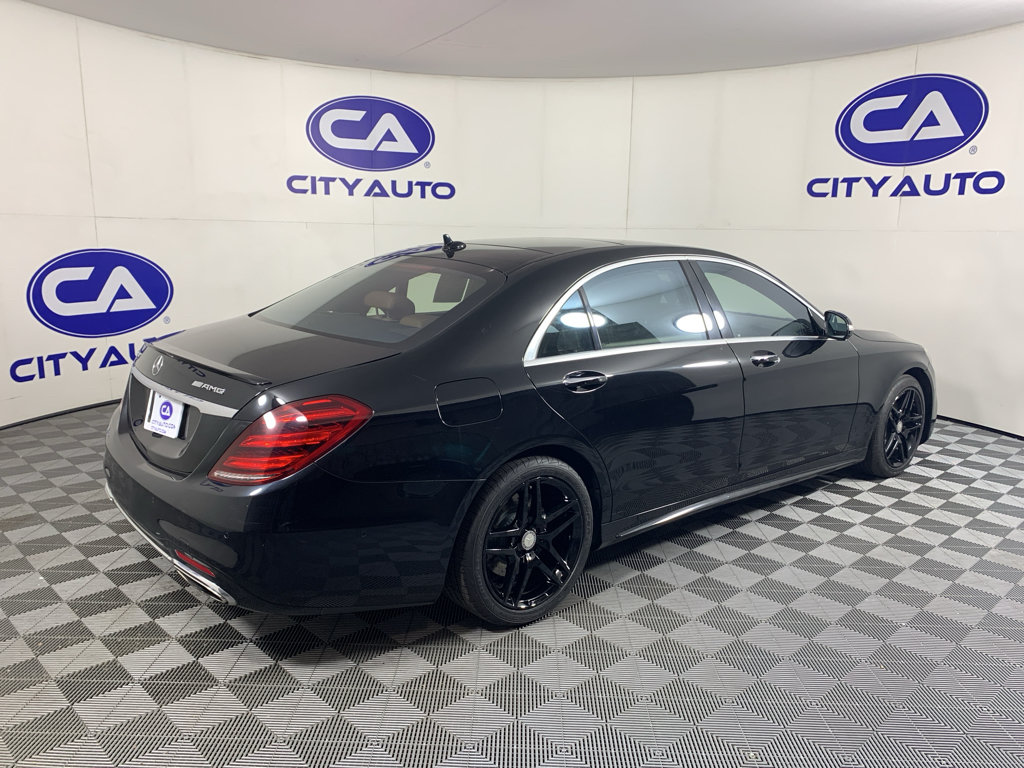 Used 2018 Mercedes-Benz S 450 Sedan image 3