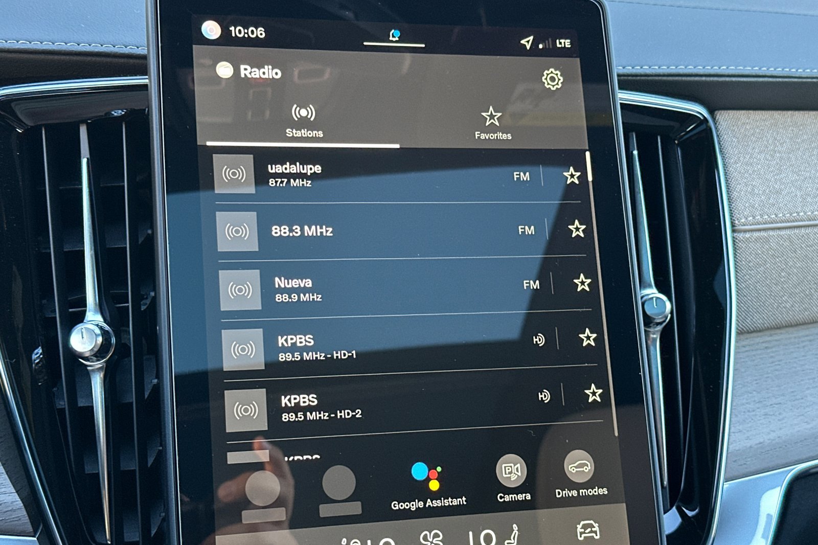 New 2026 Volvo XC90 T8 Plus image 16