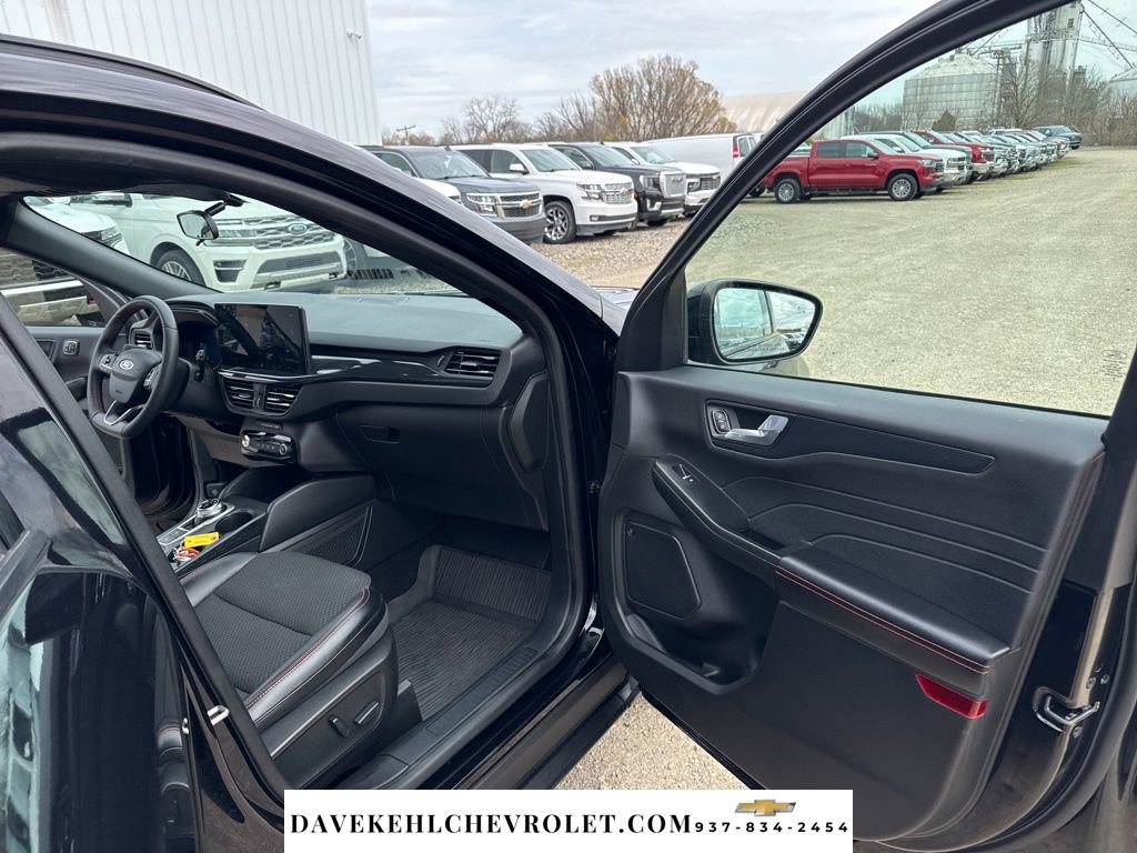 Used 2023 Ford Escape ST-Line Select w/ Tech Pack #2 image 27