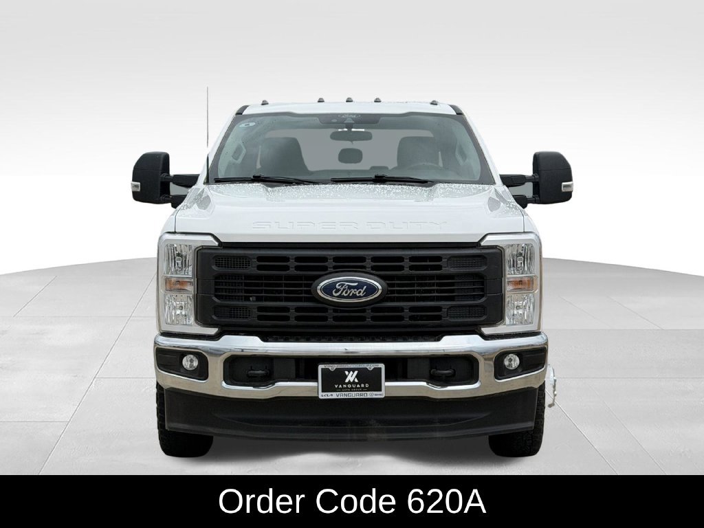 Used 2025 Ford F350 XL w/ XL Driver Assist Package AWD/4WD image 3