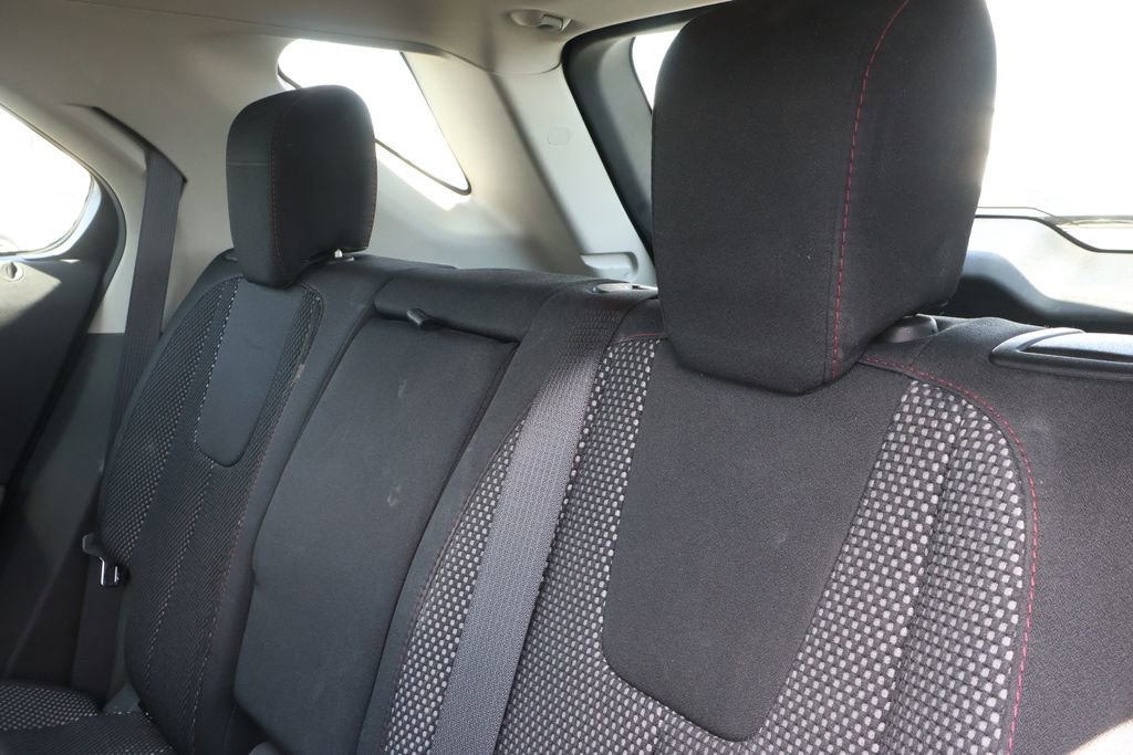 Used 2017 Chevrolet Equinox LS FWD image 29