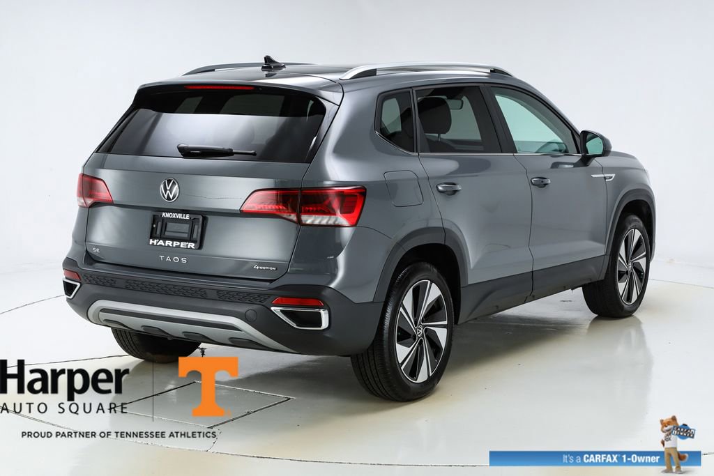 Used 2024 Volkswagen Taos SE image 9