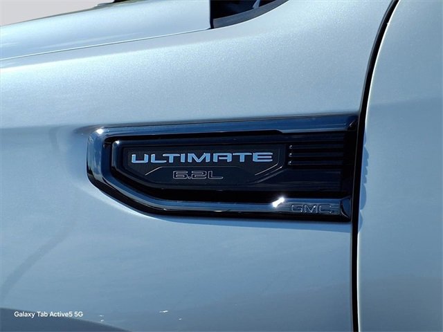 Used 2024 GMC Sierra 1500 Denali Ultimate image 9