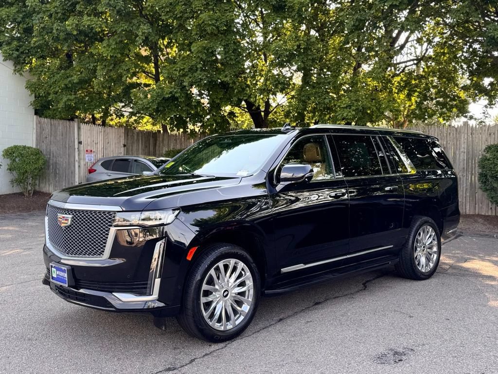 Used 2024 Cadillac Escalade ESV Premium Luxury AWD/4WD video 2