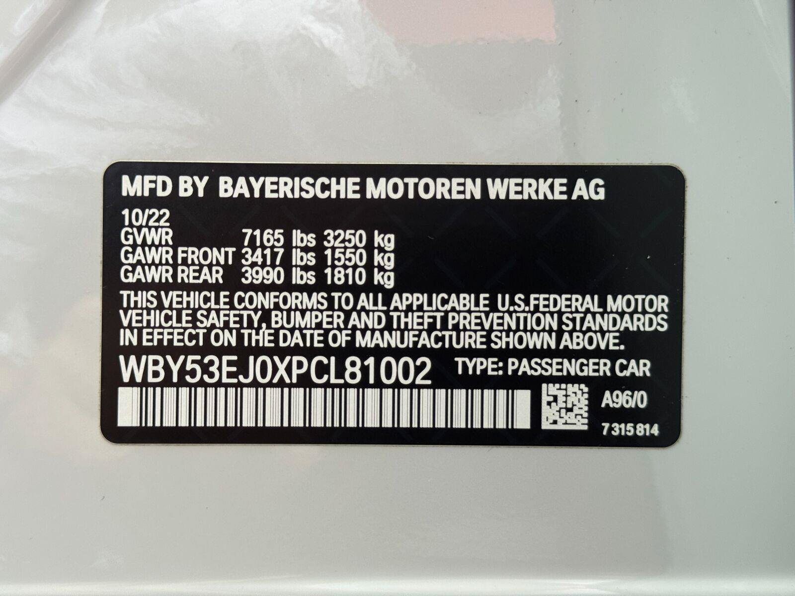 Used 2023 BMW i7 xDrive60 w/ Executive Package 2 AWD/4WD image 54