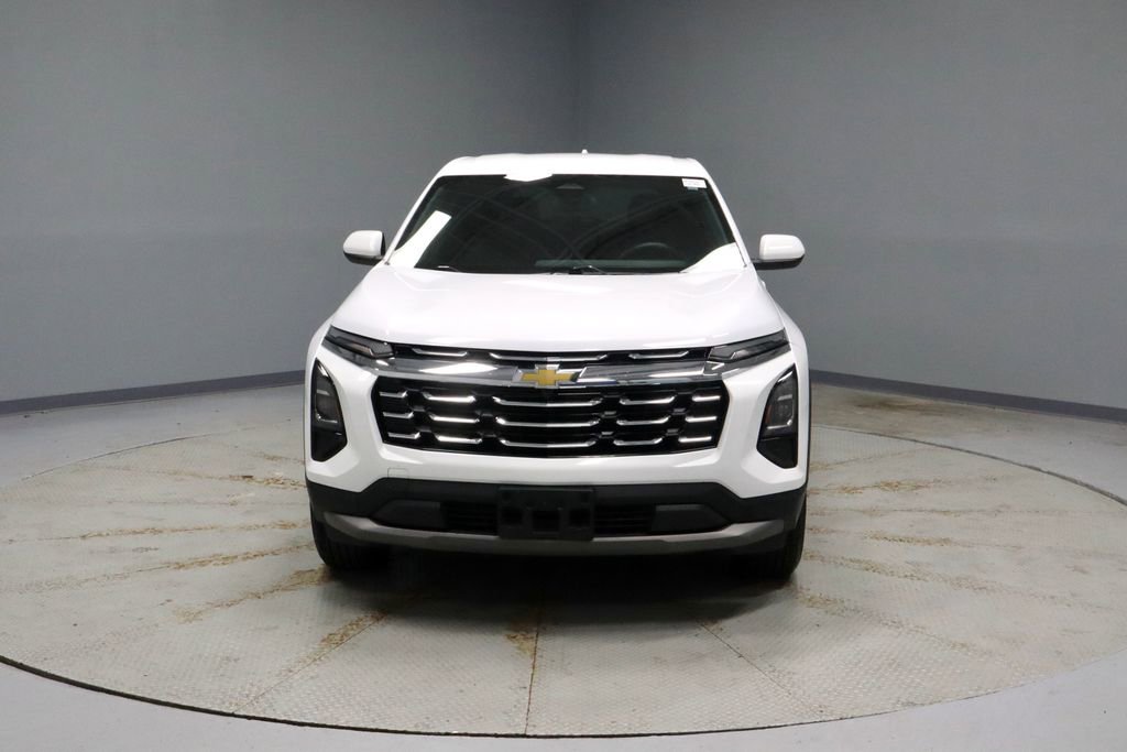 Used 2025 Chevrolet Equinox LT AWD/4WD image 6