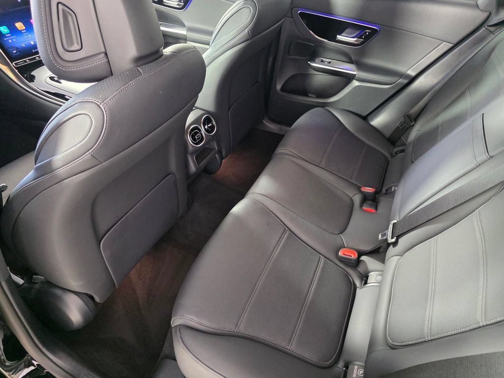 Certified 2025 Mercedes-Benz GLC 300 image 14