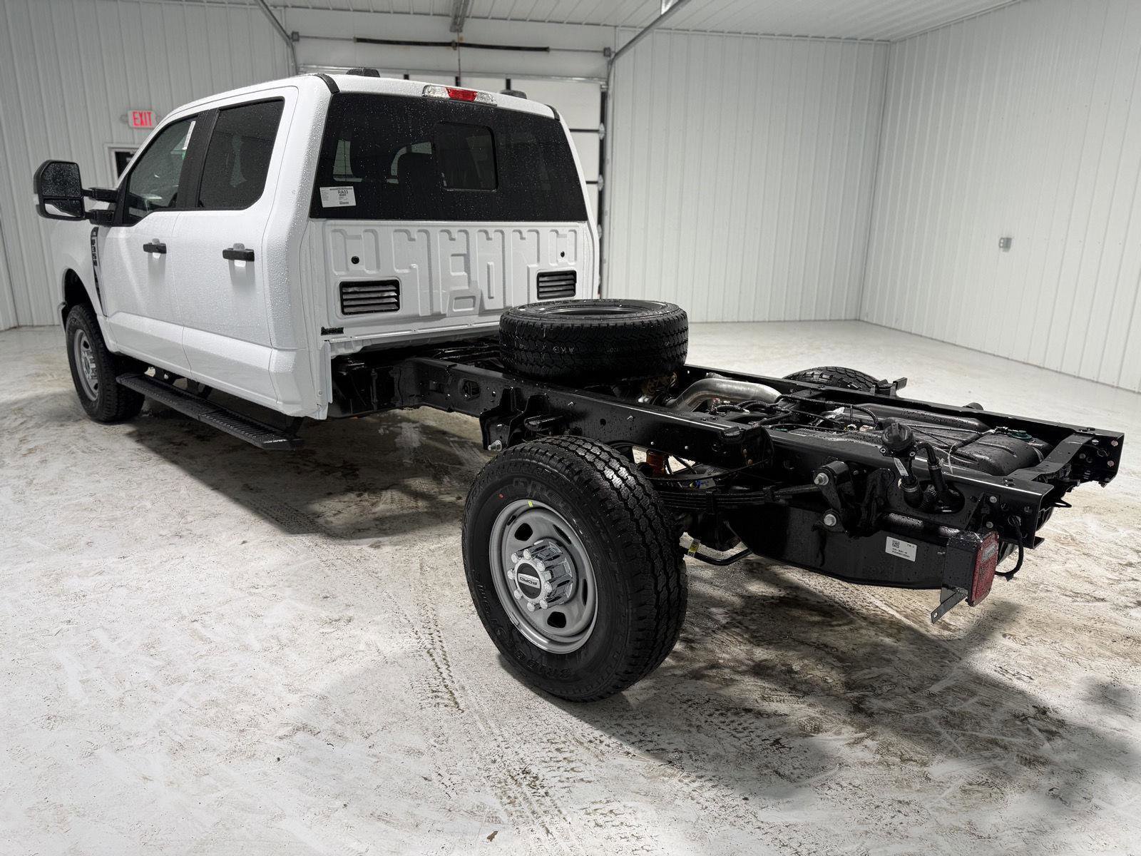 New 2026 Ford F350 XL w/ XL Chrome Package image 5