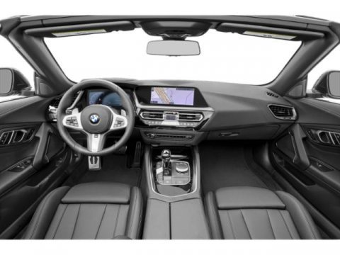 Used 2025 BMW Z4 M40i w/ Premium Package image 11
