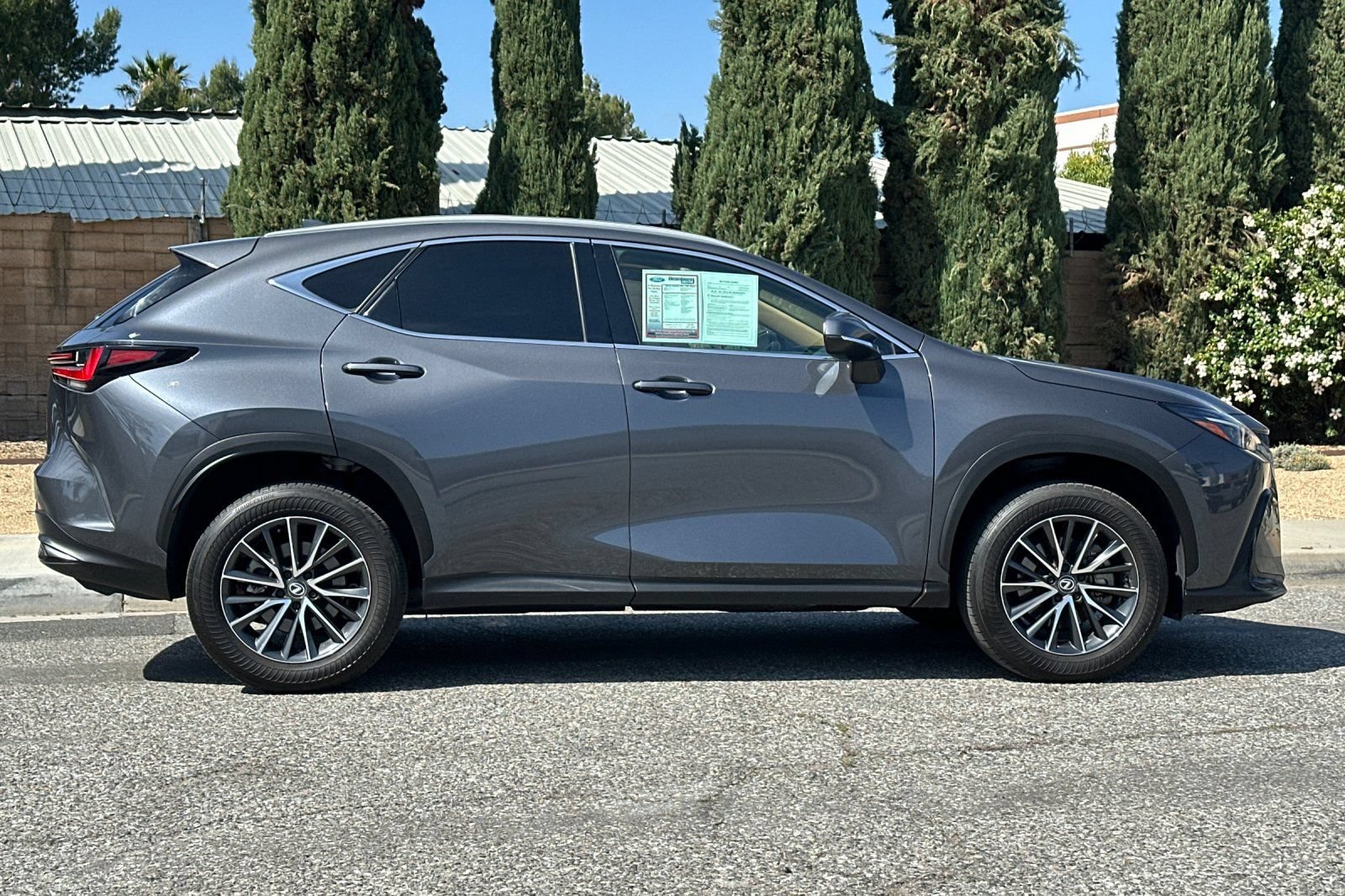 Used 2024 Lexus NX 250 FWD w/ Cold Area Package image 3