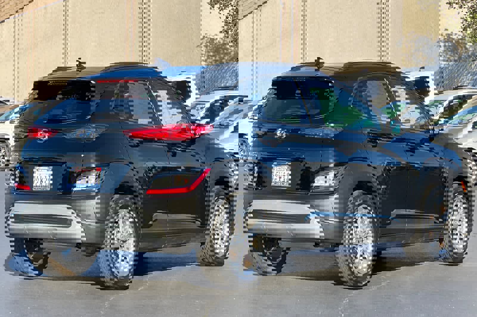 Used 2023 Hyundai Kona SEL w/ Cargo Package image 2