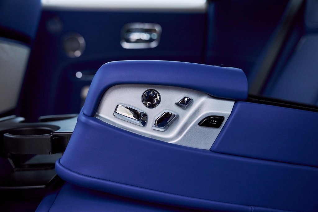 Used 2019 Rolls-Royce Ghost image 54