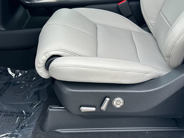 New 2026 Lincoln Navigator Reserve AWD/4WD image 11