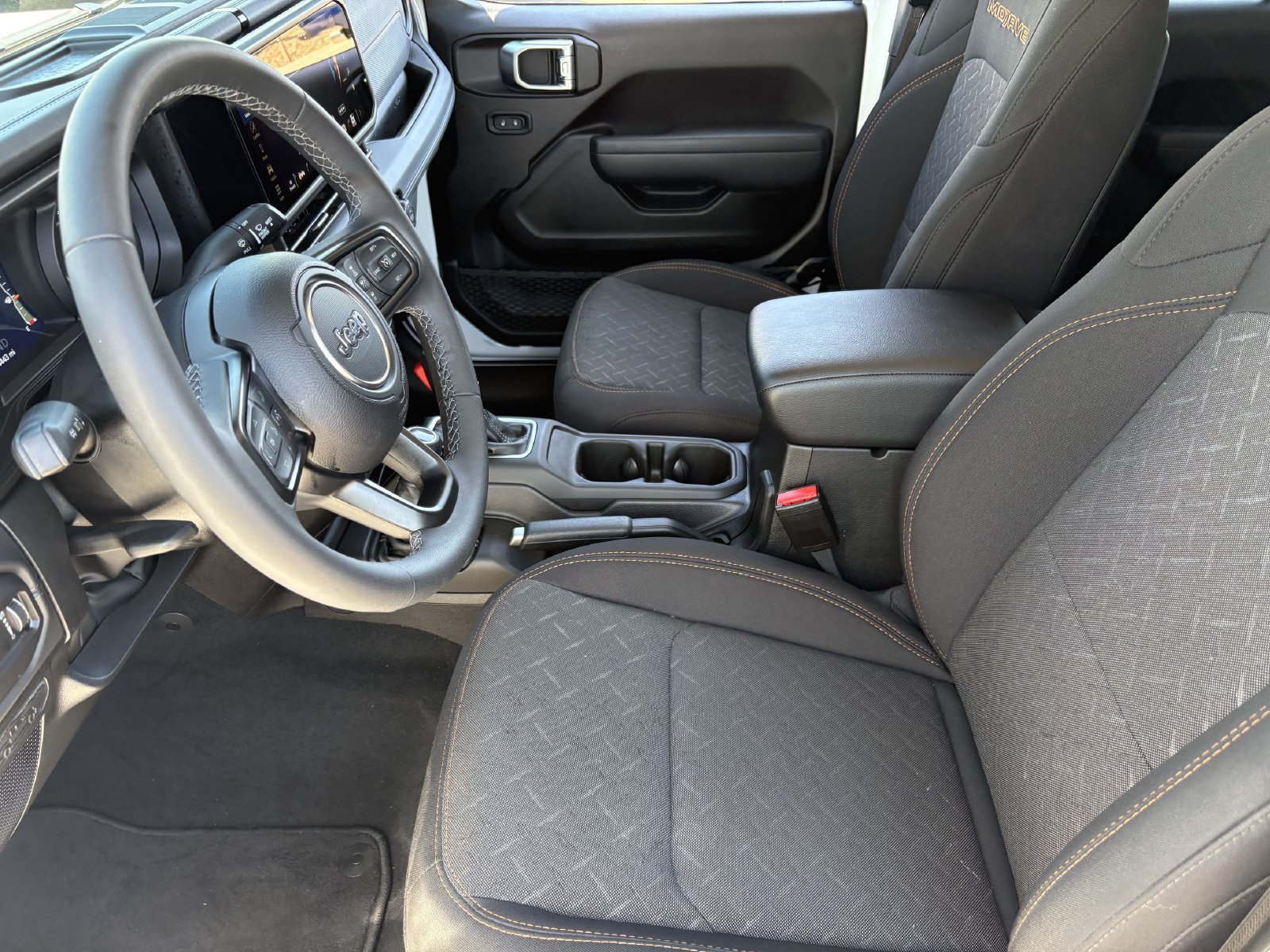 Used 2026 Jeep Gladiator Mojave AWD/4WD image 22