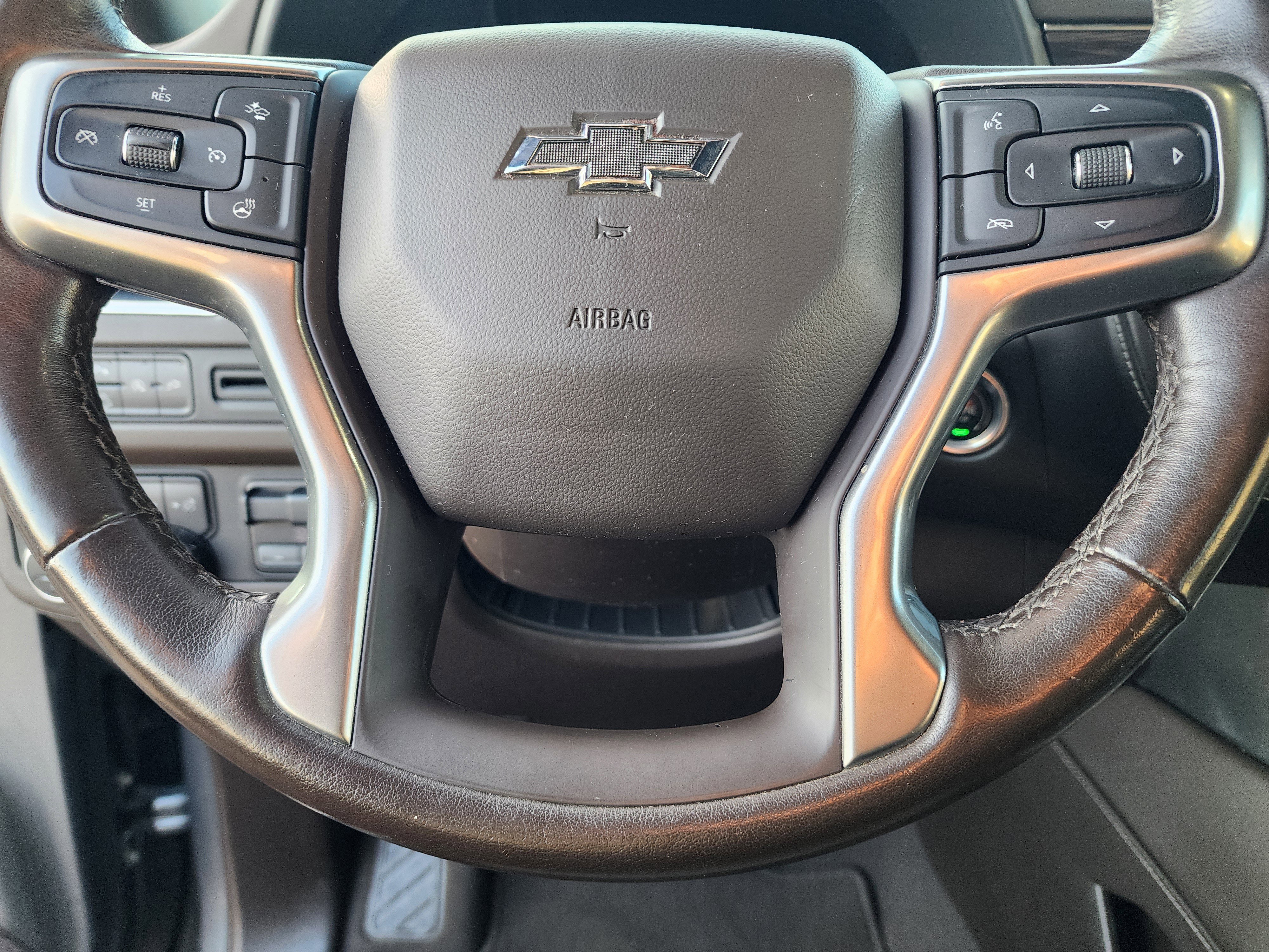 Used 2021 Chevrolet Suburban Z71 w/ Z71 Off-Road Package image 28