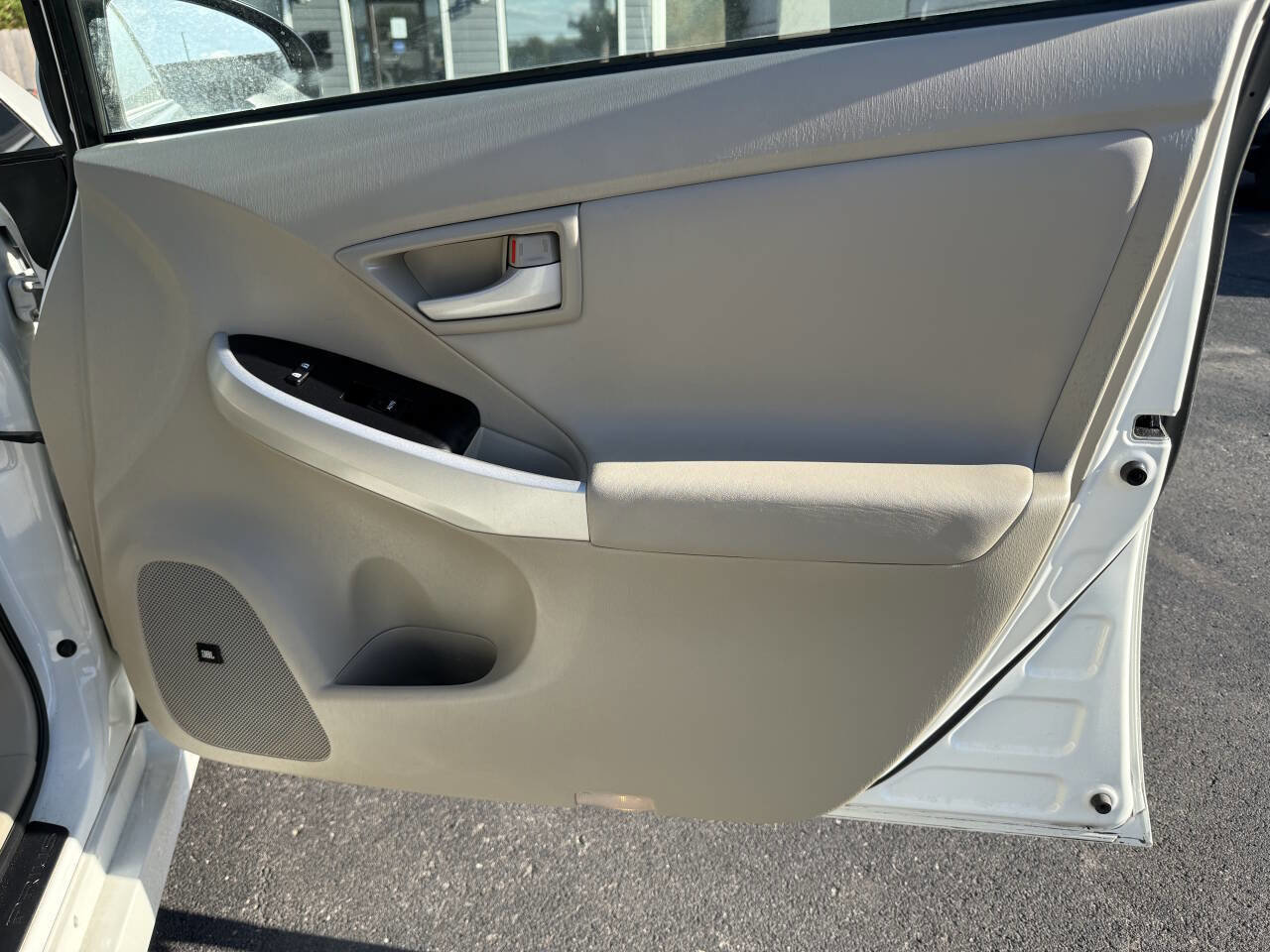 Used 2011 Toyota Prius Four w/ Navigation Pkg FWD image 19