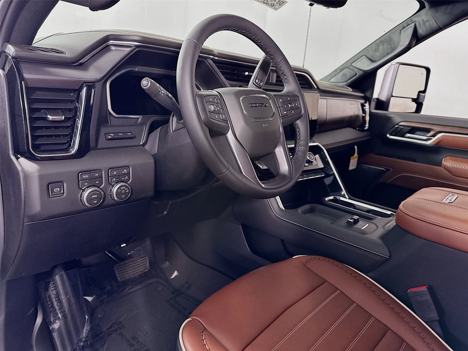 New 2026 GMC Sierra 3500 Denali Ultimate AWD/4WD image 3