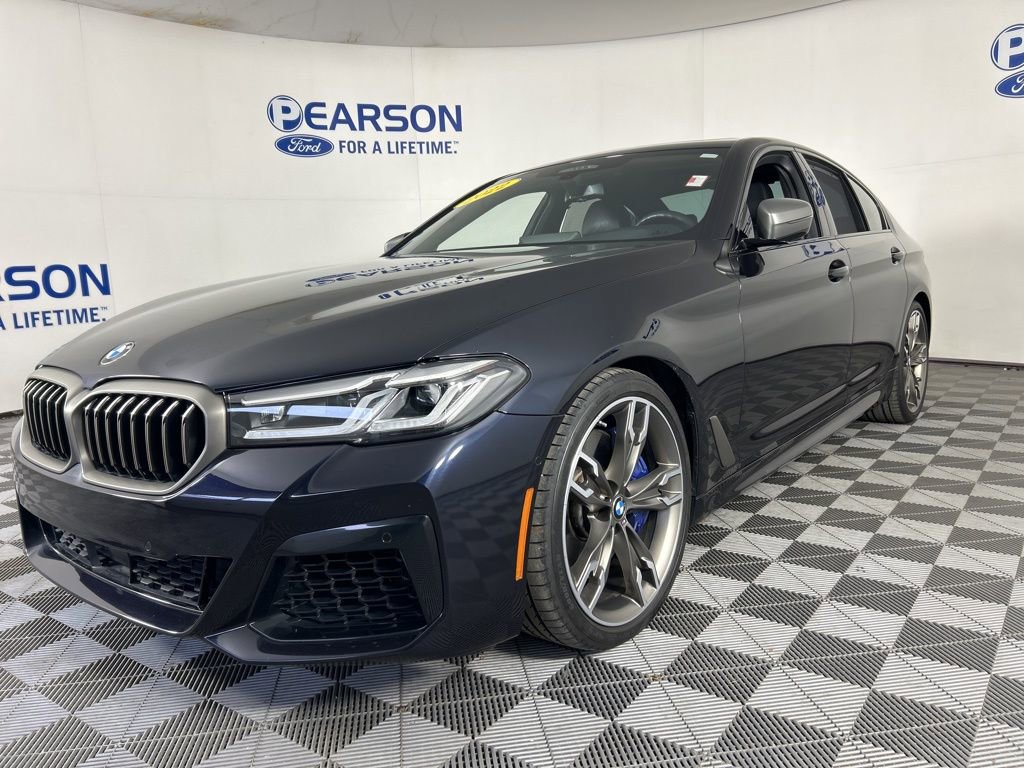 Used 2022 BMW M550i xDrive image 1