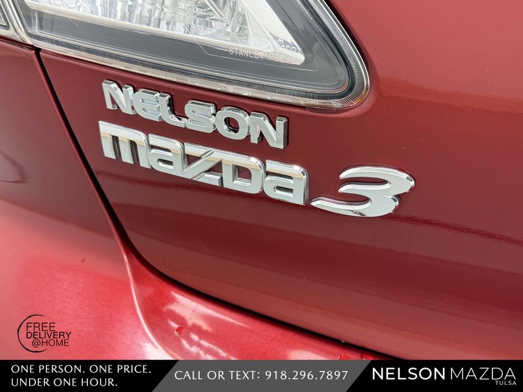 Used 2011 MAZDA MAZDA3 i Touring FWD image 15