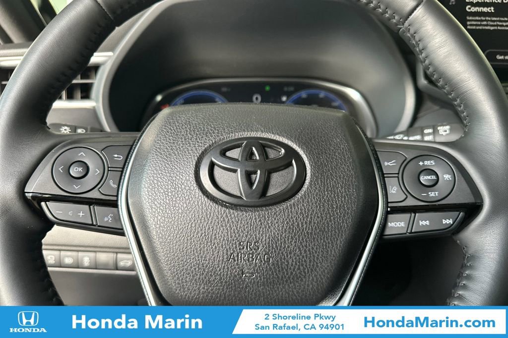 Used 2023 Toyota Venza Nightshade image 29
