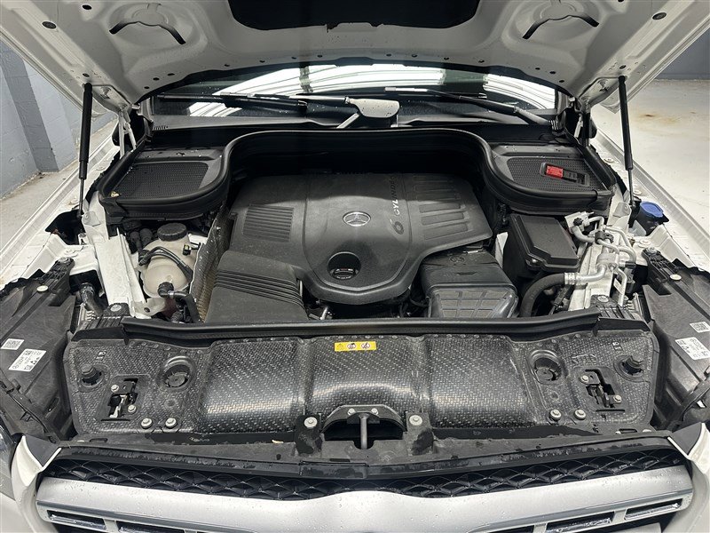 Used 2023 Mercedes-Benz GLS 450 4MATIC image 23