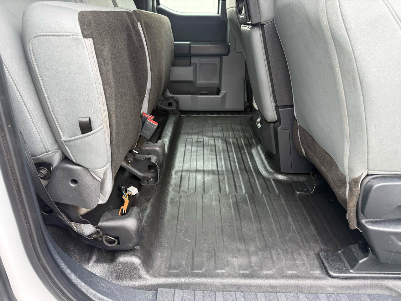 Used 2022 Ford F150 XL w/ Equipment Group 101A High AWD/4WD image 17