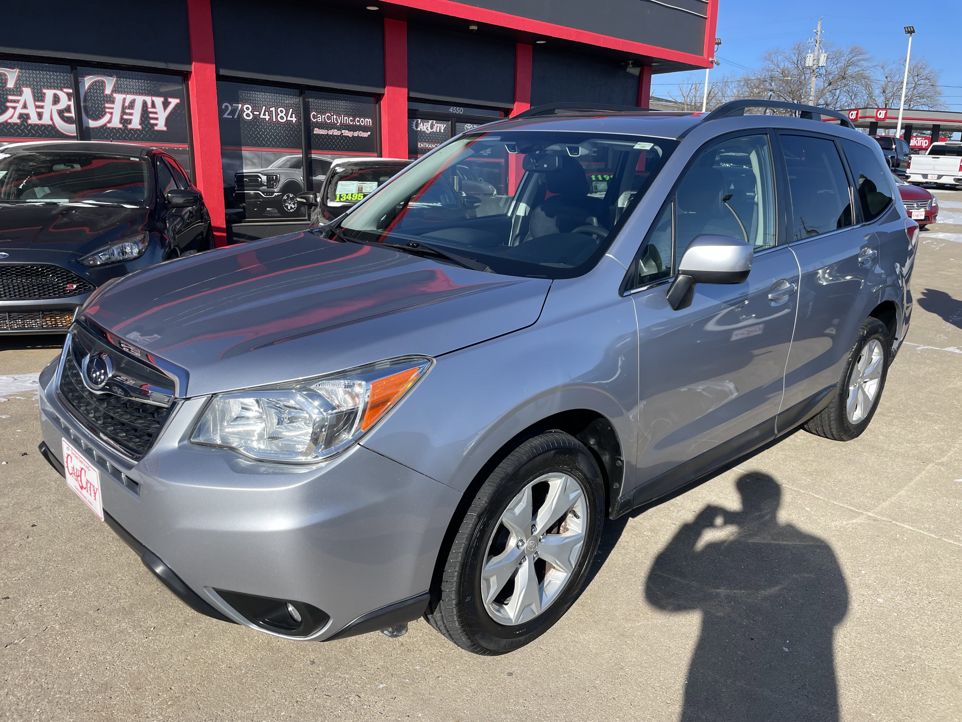 Used 2015 Subaru Forester 2.5i Limited image 1
