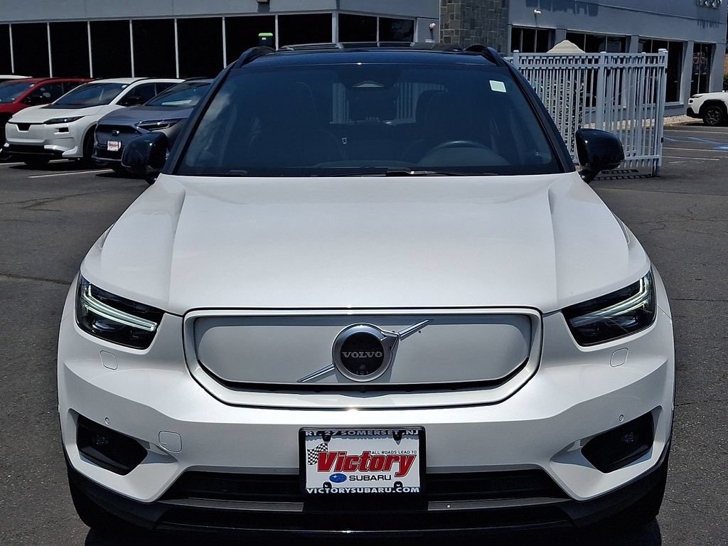 Used 2022 Volvo XC40 P8 Recharge Ultimate AWD/4WD image 2
