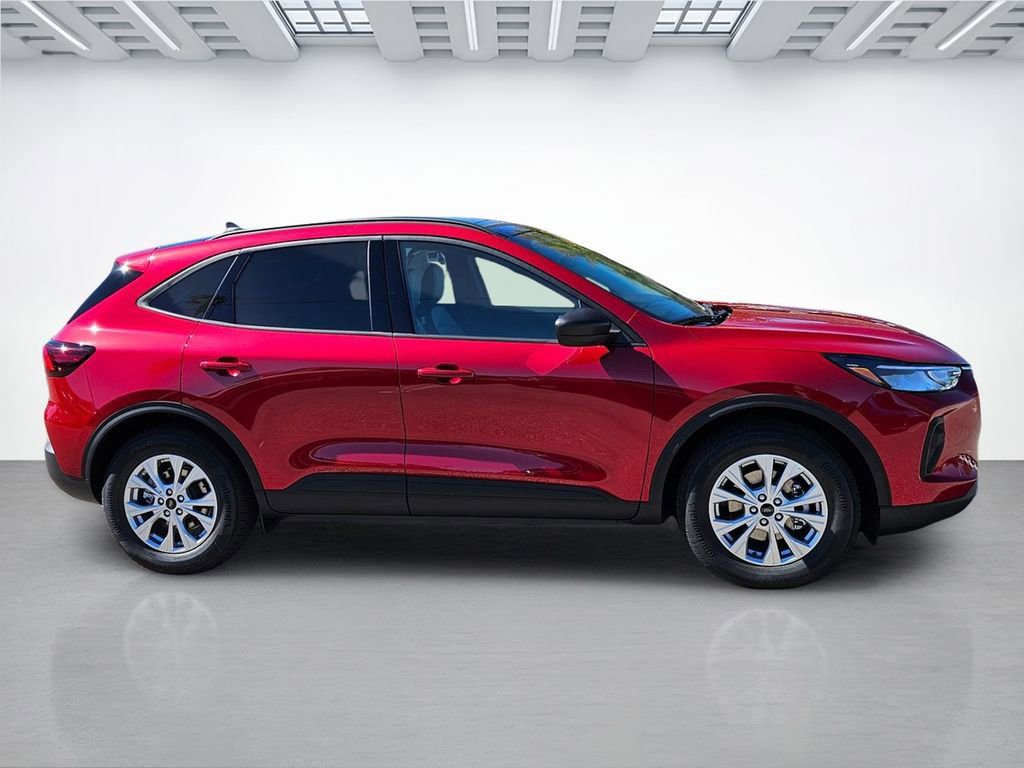 New 2026 Ford Escape Active w/ Active Premium Tech Pack image 4