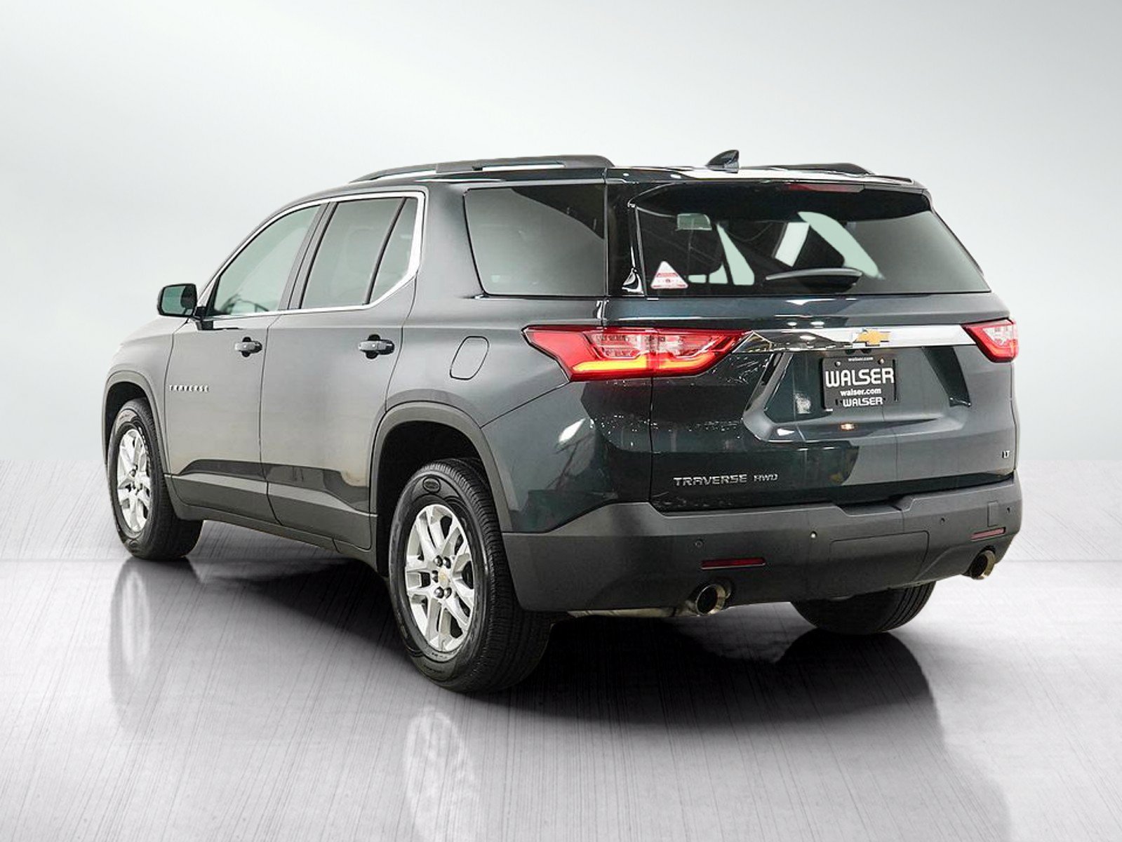 Used 2019 Chevrolet Traverse LT AWD/4WD image 3