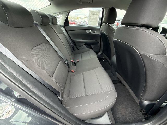 Used 2020 Kia Forte LXS FWD image 23