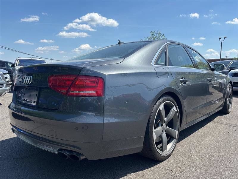Used 2013 Audi S8 AWD/4WD image 2