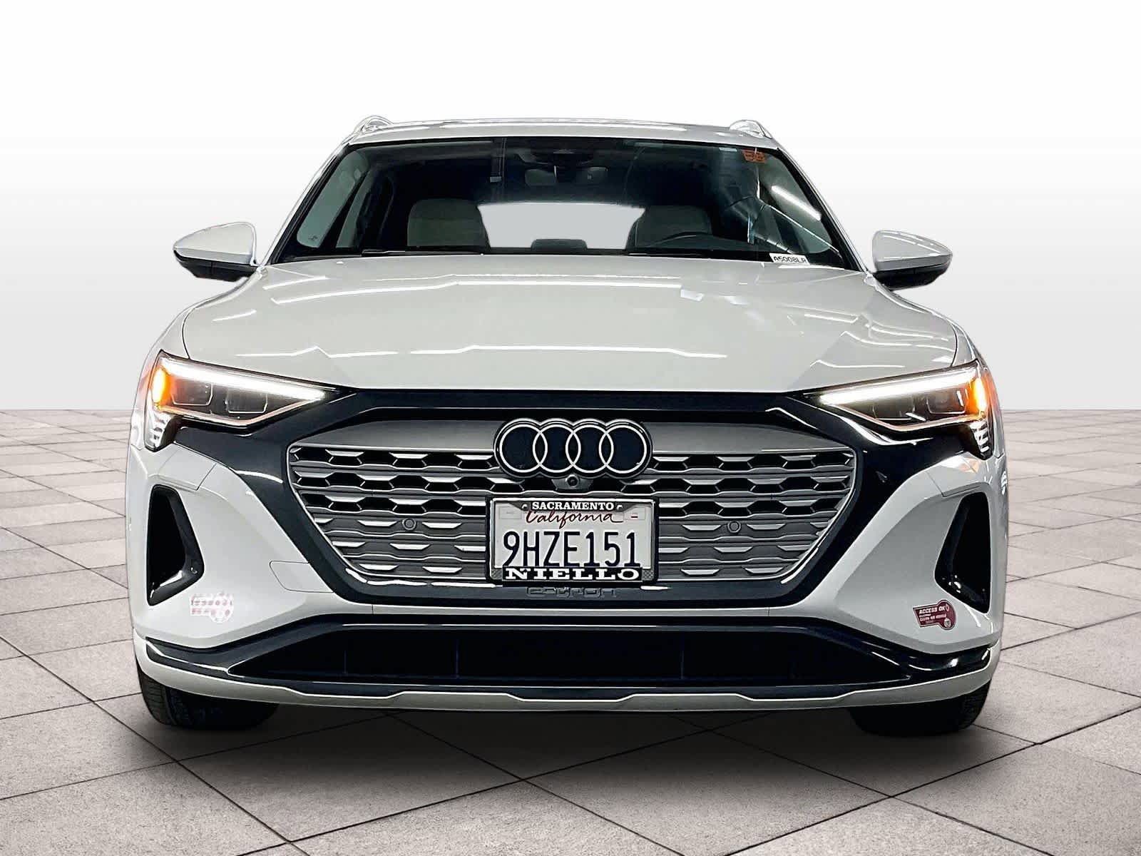 Certified 2024 Audi Q8 e-tron Premium Plus w/ Premium Plus Package AWD/4WD image 3