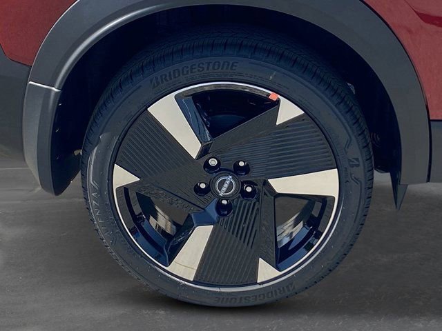 New 2026 Nissan Kicks SR image 7