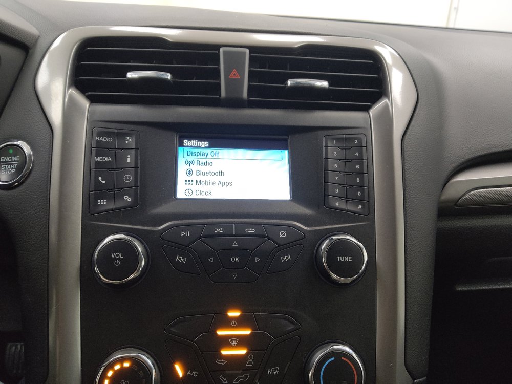 Used 2020 Ford Fusion S FWD image 25