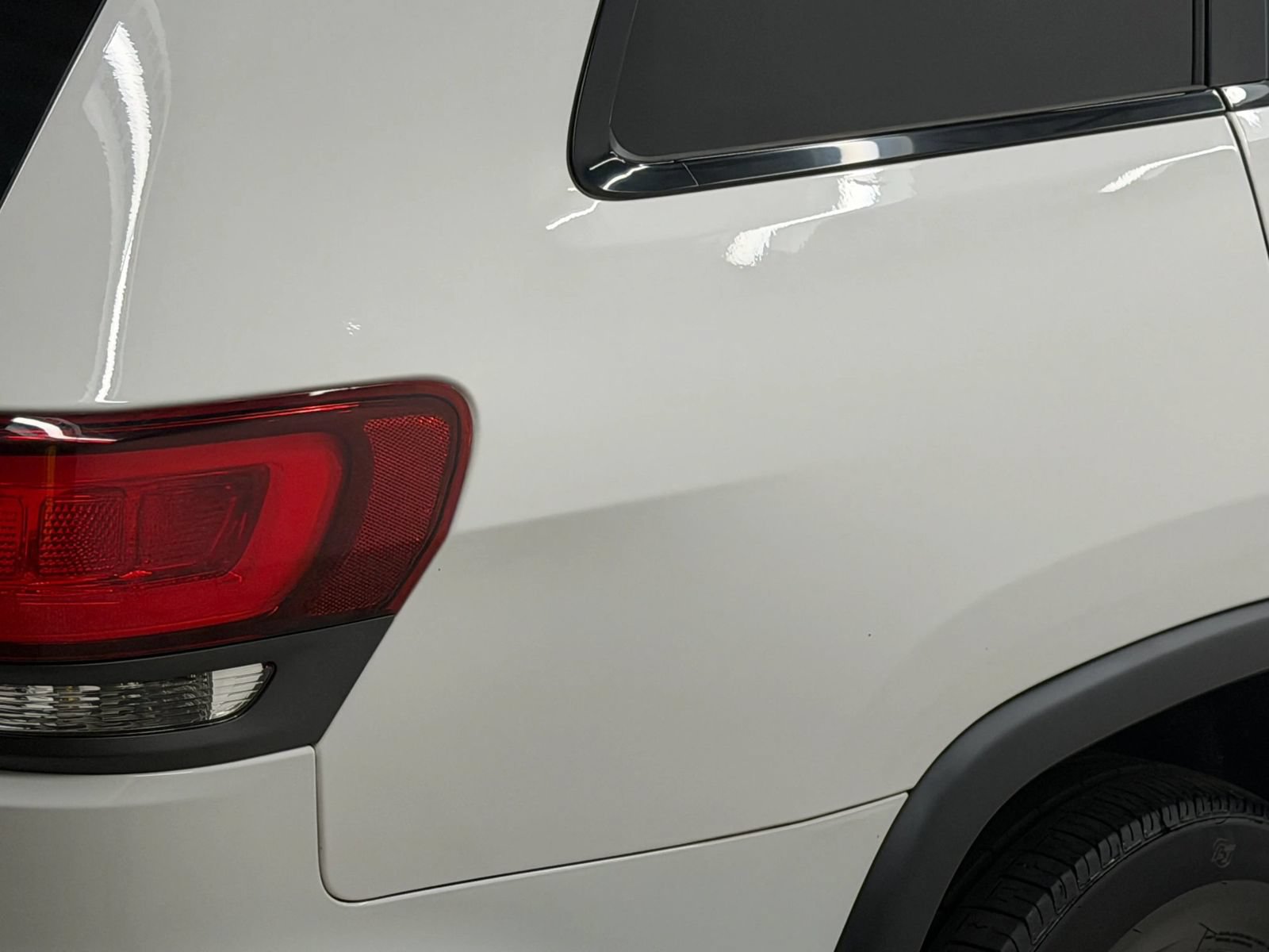 Used 2021 Jeep Grand Cherokee Trailhawk AWD/4WD image 10