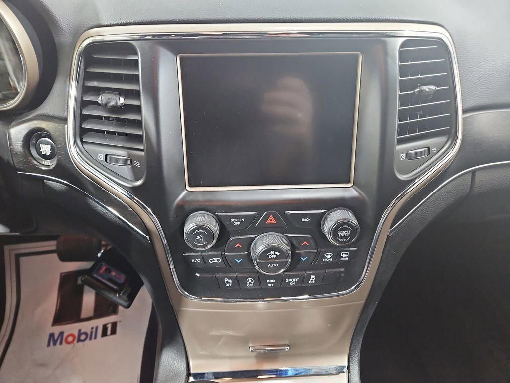 Used 2017 Jeep Grand Cherokee Limited AWD/4WD image 19