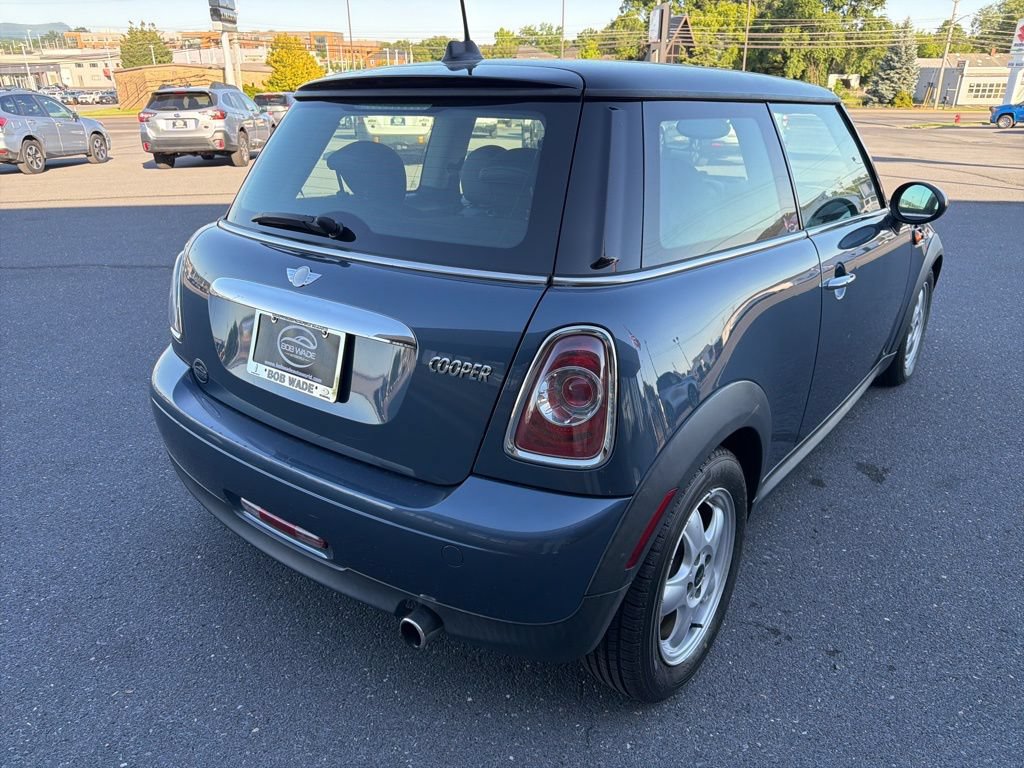 Used 2011 MINI Cooper Hardtop FWD image 5