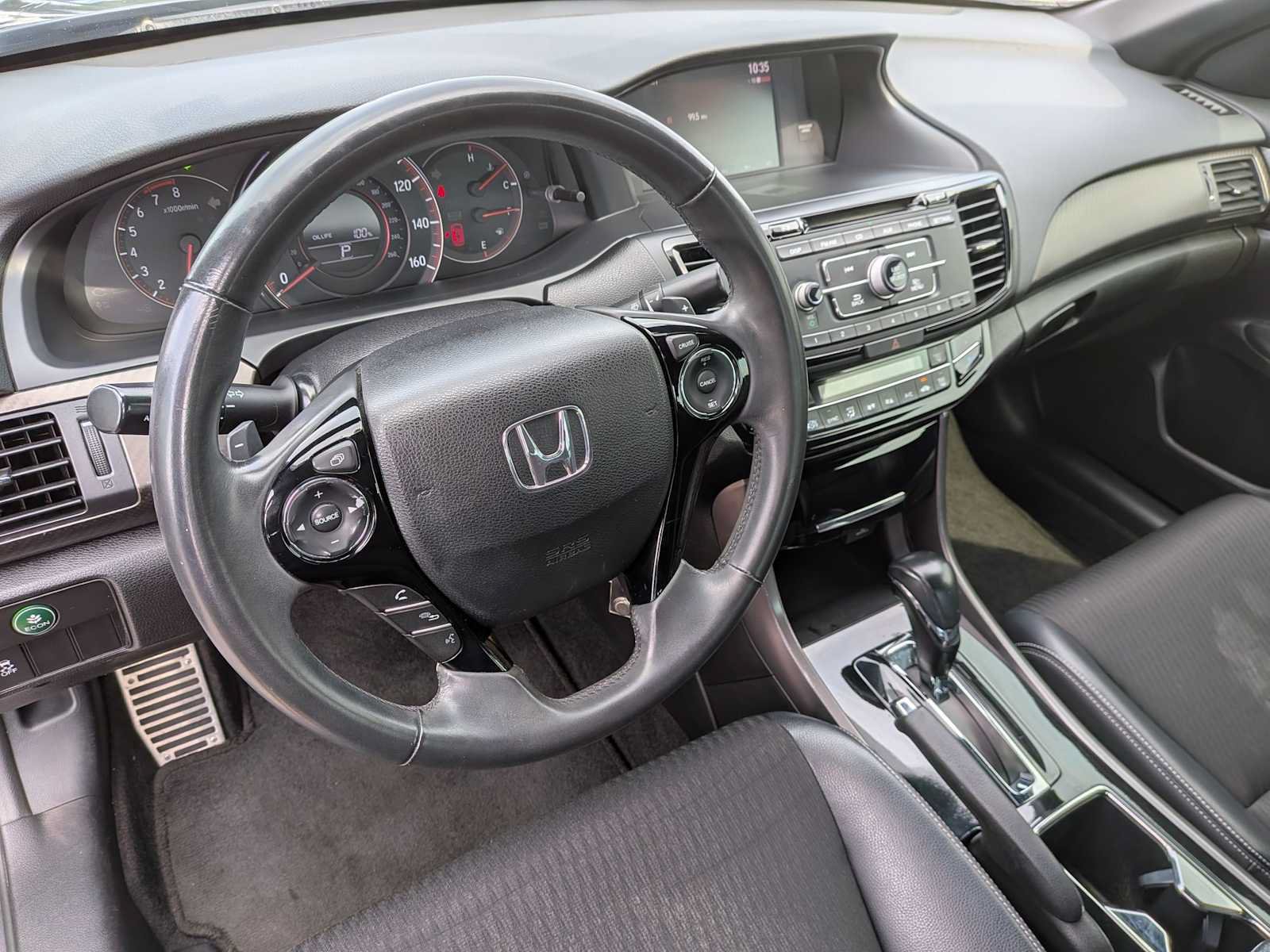 Used 2016 Honda Accord Sport image 13