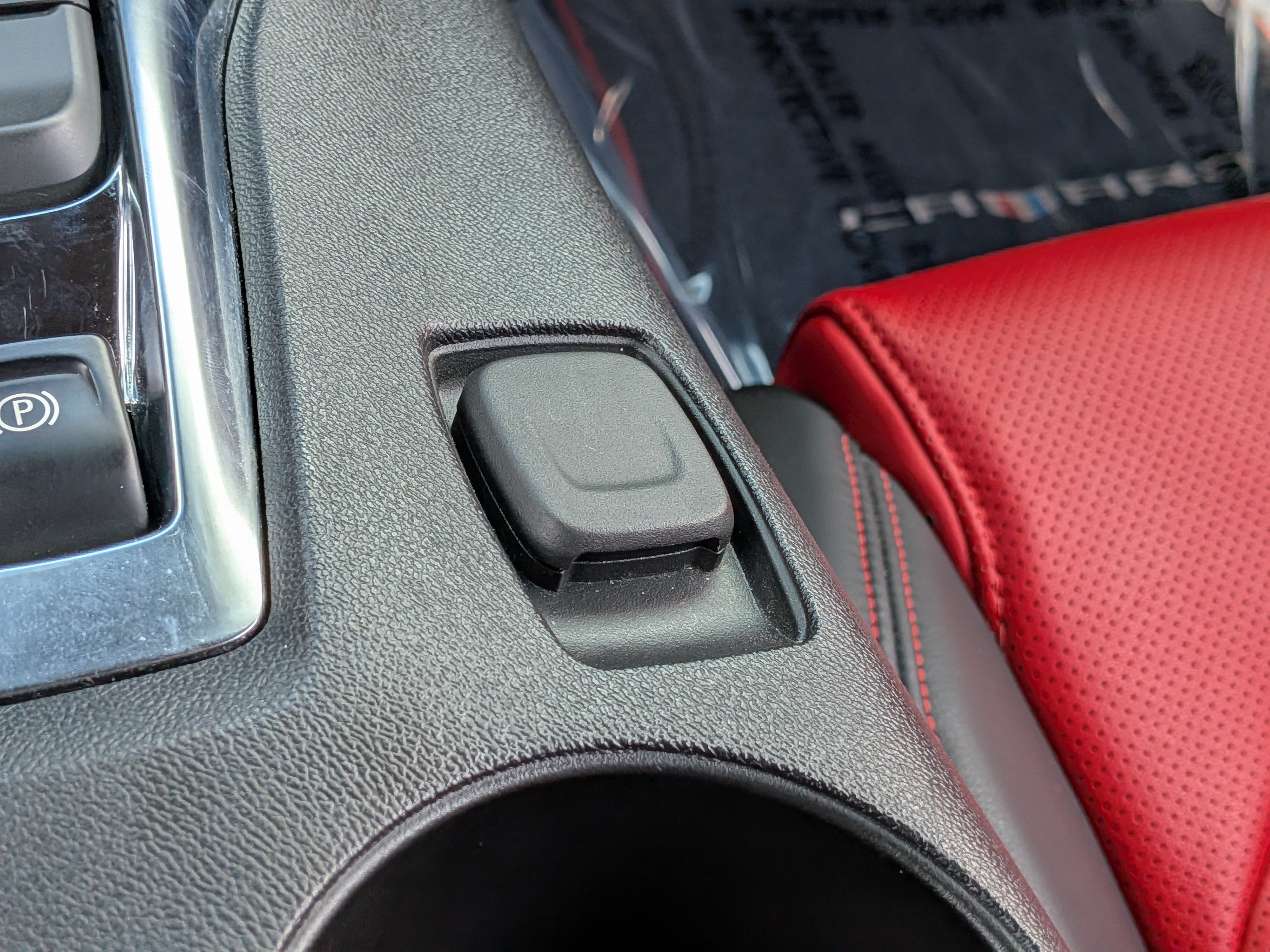 Used 2022 Chevrolet Camaro SS RWD image 32