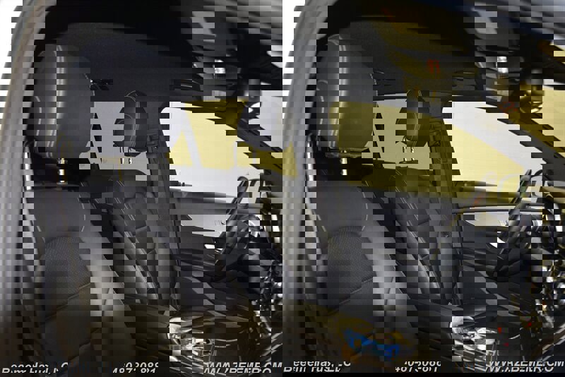 Used 2019 Mercedes-Benz GLC 300 image 16