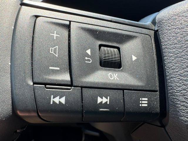 Certified 2026 Nissan Rogue SV FWD image 16