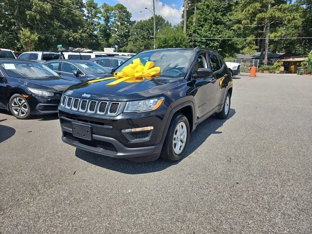 Used 2018 Jeep Compass Sport FWD image 3